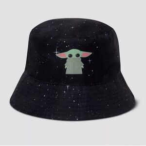 Star Wars The Mandalorian Baby Yoda Reversible Bucket Hat